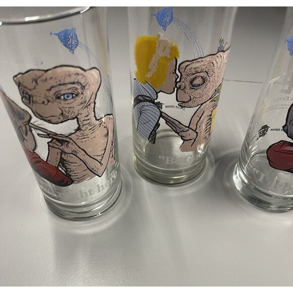 Set of 3 Vintage Pizza Hut E.T. Extra-Terrestrial Glasses -1982 Excellent Cond. - Picture 2 of 13